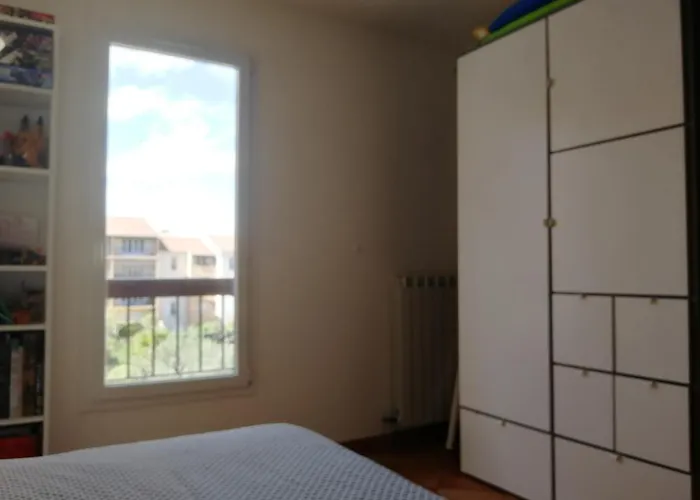 Bel Calme Et Proche Des Plages דירה